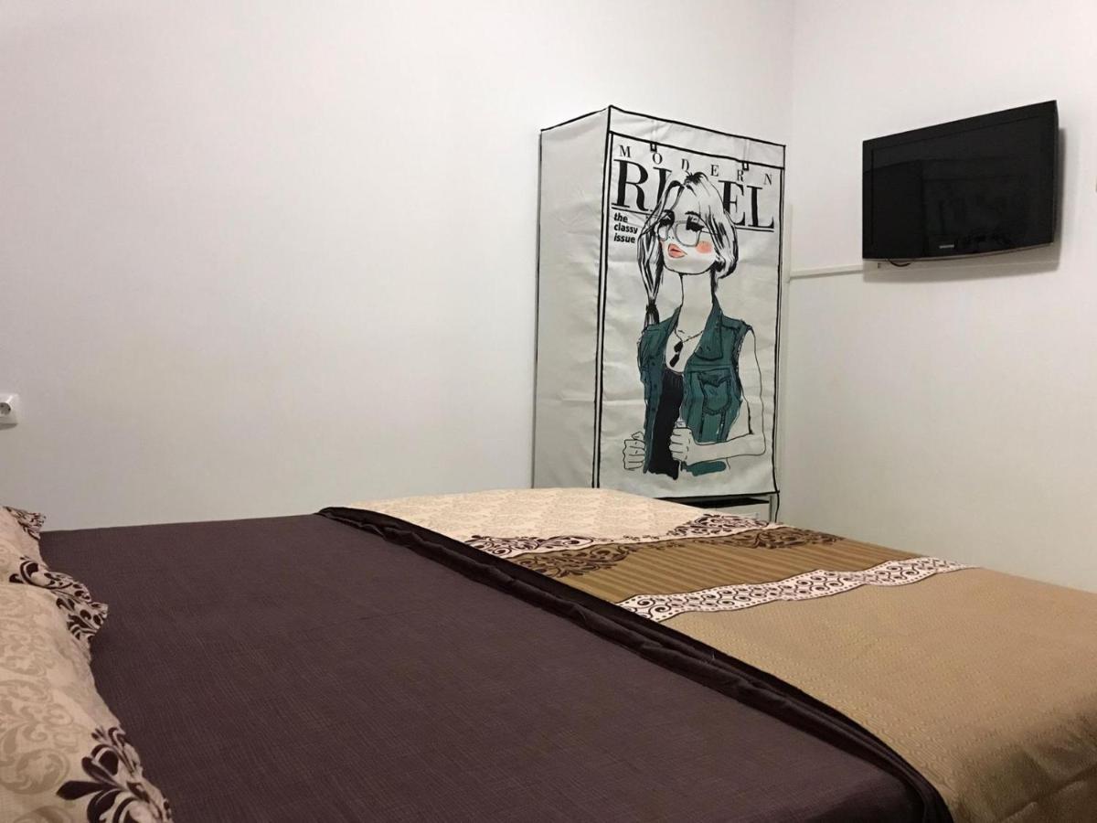 Large Apartment City Centre 布加勒斯特 外观 照片