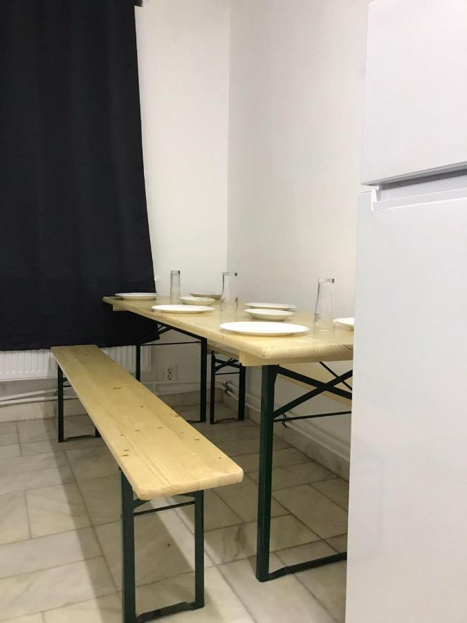 Large Apartment City Centre 布加勒斯特 外观 照片
